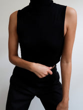 Load image into Gallery viewer, KOOKAÏ black top