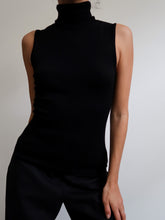 Load image into Gallery viewer, KOOKAÏ black top