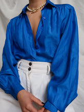 Load image into Gallery viewer, "Helene" silk shirt