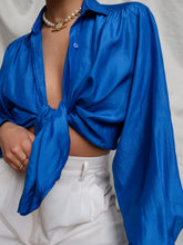 Load image into Gallery viewer, "Helene" silk shirt