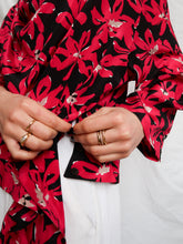 Load image into Gallery viewer, "Emilia" blouse