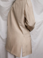 Load image into Gallery viewer, "Mia" ivory blazer