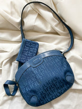 Load image into Gallery viewer, LOUIS FERAUD bag