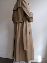 Load image into Gallery viewer, "Seventies" leather trench