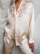 Load image into Gallery viewer, "Roses" silk pyjama