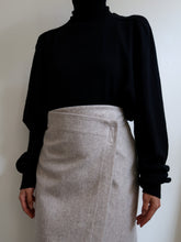 Load image into Gallery viewer, Black turtleneck jumper