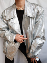 Load image into Gallery viewer, « Silver » metallic leather jacket