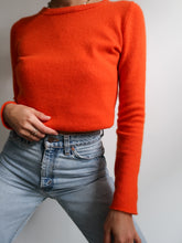 Load image into Gallery viewer, Cashmere knitted jumper