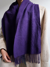 Load image into Gallery viewer, Cashmere purple scarf