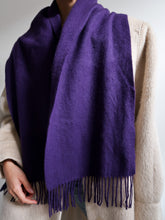 Load image into Gallery viewer, Cashmere purple scarf