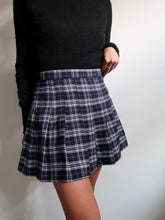 Load image into Gallery viewer, School pleated skirt