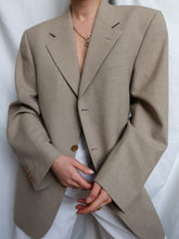Load image into Gallery viewer, "Cambridge" beige blazer