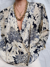 Load image into Gallery viewer, "Jana" silk blouse