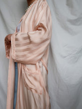 Load image into Gallery viewer, « Capri » silk kimono