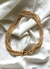 Load image into Gallery viewer, Diana pearls necklace