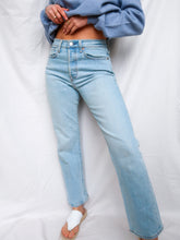 Load image into Gallery viewer, LEVI'S "wedgie straight" (T36)