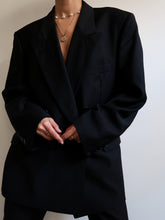 Load image into Gallery viewer, “Emilio” black blazer
