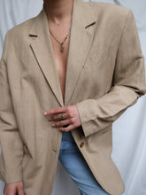 Load image into Gallery viewer, "Montaigne" beige blazer