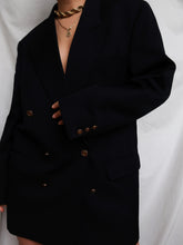 Load image into Gallery viewer, Navy blue blazer