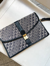Load image into Gallery viewer, Clutch bag