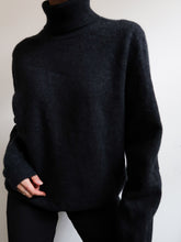 Load image into Gallery viewer, Pure cashmere knit