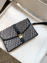 Load image into Gallery viewer, Clutch bag