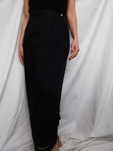 Load image into Gallery viewer, "Safi" linen skirt