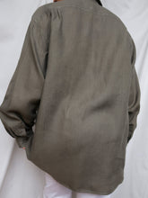 Load image into Gallery viewer, "Esma" linen shirt