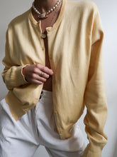 Load image into Gallery viewer, "Piu" knitted cardigan