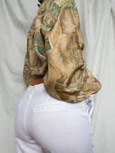 Load image into Gallery viewer, "Chiara" silk shirt