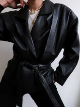 Load image into Gallery viewer, Leather jacket