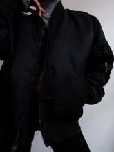 Load image into Gallery viewer, Alpha industries bombers
