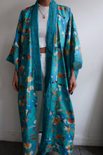 Load image into Gallery viewer, "Misako" silk kimono