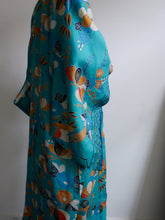 Load image into Gallery viewer, "Misako" silk kimono