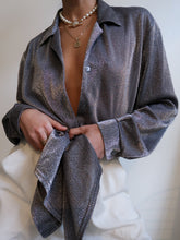 Load image into Gallery viewer, "Pamela" shiny shirt