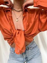 Load image into Gallery viewer, "Tanja" silk shirt