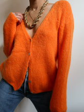 Load image into Gallery viewer, "Naranjia" knitted cardigan