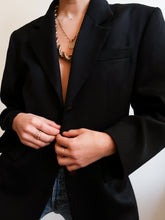 Load image into Gallery viewer, Black blazer