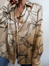 Load image into Gallery viewer, "Flora" satin shirt
