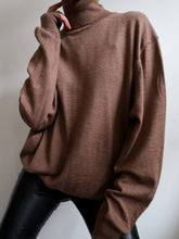 Load image into Gallery viewer, "Giovanna" knitted turtleneck