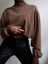 Load image into Gallery viewer, "Giovanna" knitted turtleneck