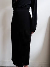 Load image into Gallery viewer, LEWINGER wool skirt