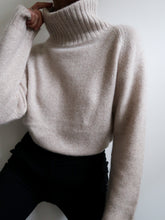 Load image into Gallery viewer, "Camelia" Cashmere turtleneck