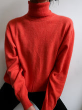 Load image into Gallery viewer, "Bloody orange" cashmere knit