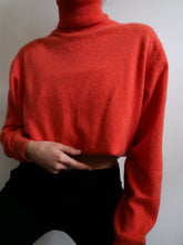 Load image into Gallery viewer, "Bloody orange" cashmere knit