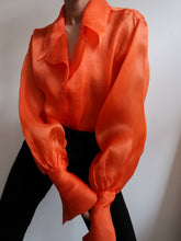 Load image into Gallery viewer, "Serena" silk shirt