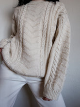 Load image into Gallery viewer, "Courchevel" knitted jumper