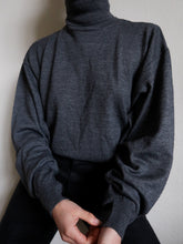 Load image into Gallery viewer, Grey turtleneck jumper