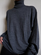 Load image into Gallery viewer, Grey turtleneck jumper