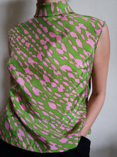 Load image into Gallery viewer, "Norma" printed top